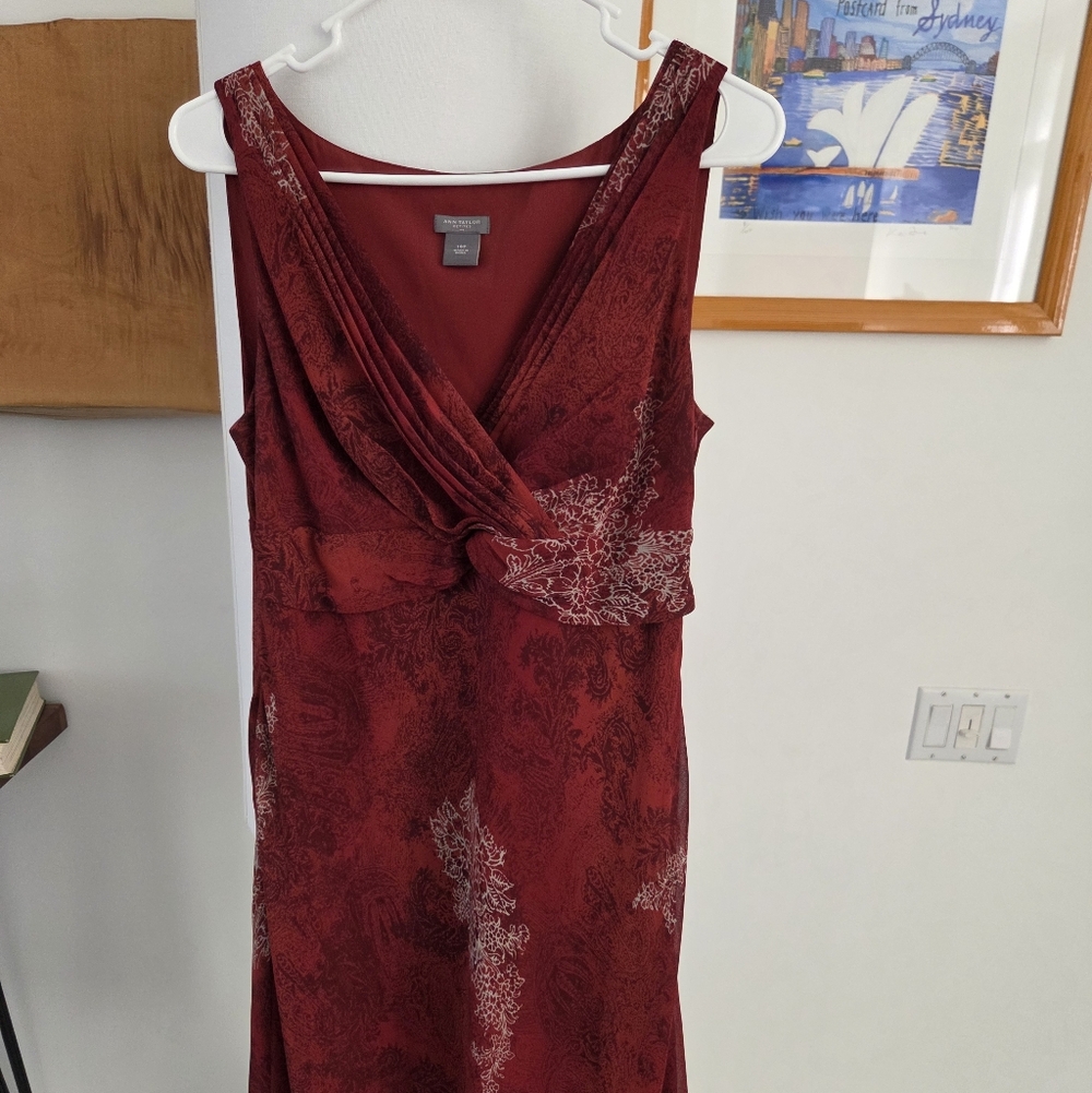 Ann Taylor Burgundy Sleeveless PETITE Midi Dress